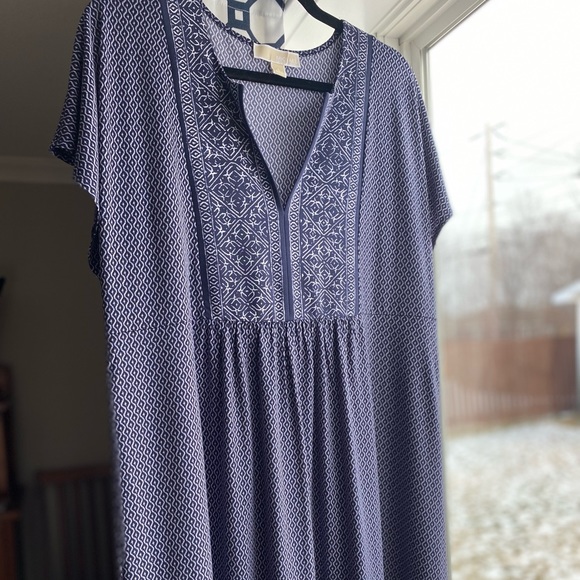 Michael Kors Dresses & Skirts - Michael Kors midi dress size Large